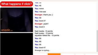 Girl with great ass bares all on omegle game!