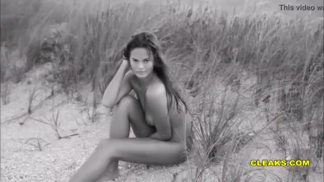 Chrissy teigen nude leaks naughty videos!